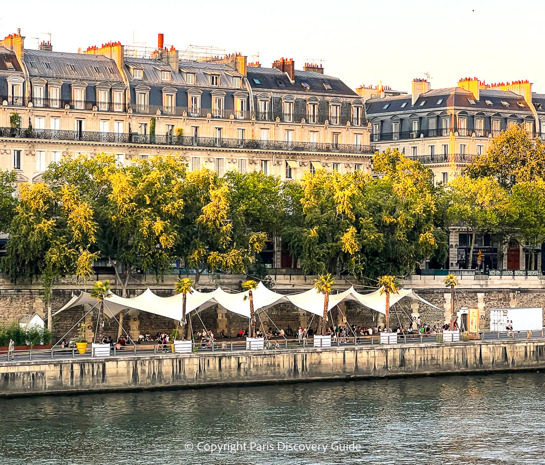 Tents and palm trees at Paris Plages 