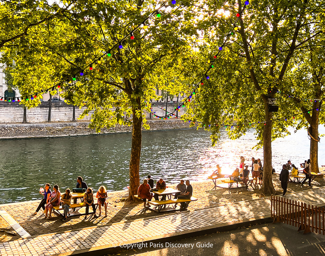 Relaxing on the Right Bank during Paris Plages
