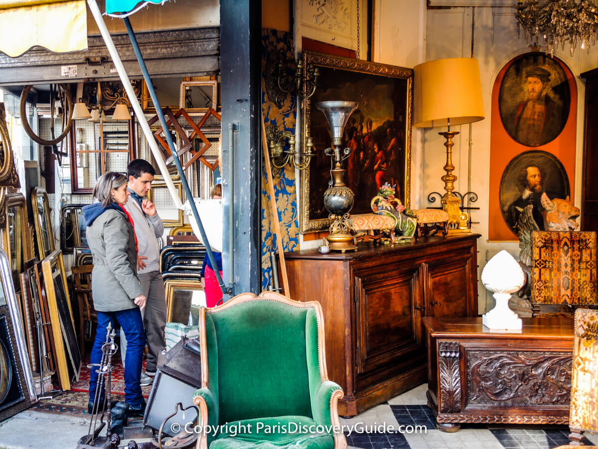 Why to shop vintage and where to do it in Paris