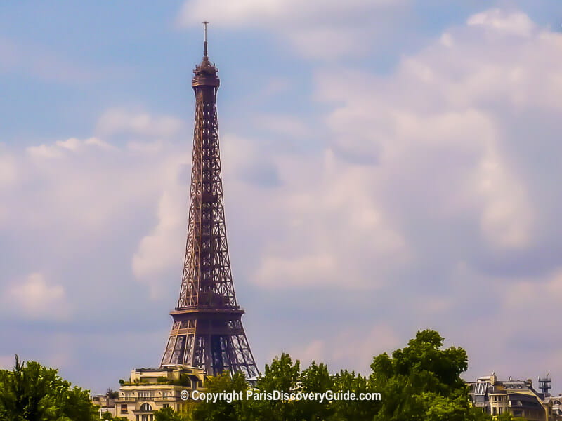 The Ritz Paris Is A Hotel In Central Paris, Overlooking The Place Vendome  In The Citys 1st Arrondissement. It Ranked Among The Most Luxurious Hotels  In The World. Stock Photo, Picture and