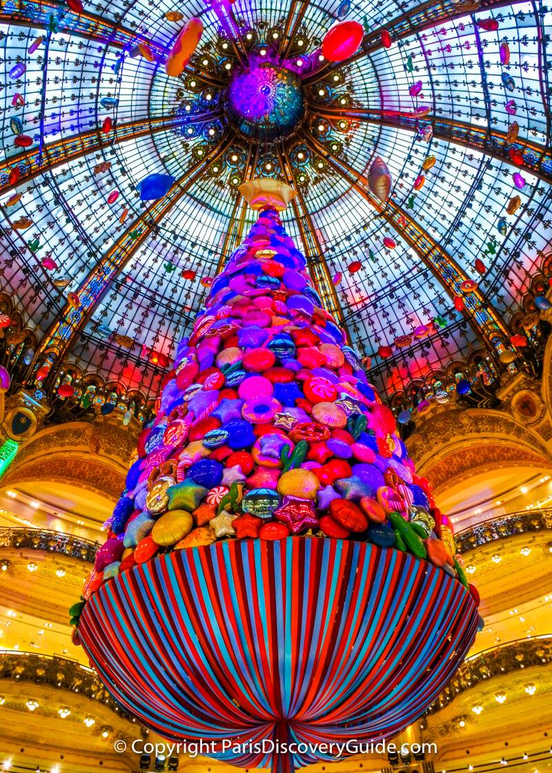 Galeries Lafayette Inaugurates Louis Vuitton Holiday Windows – WWD